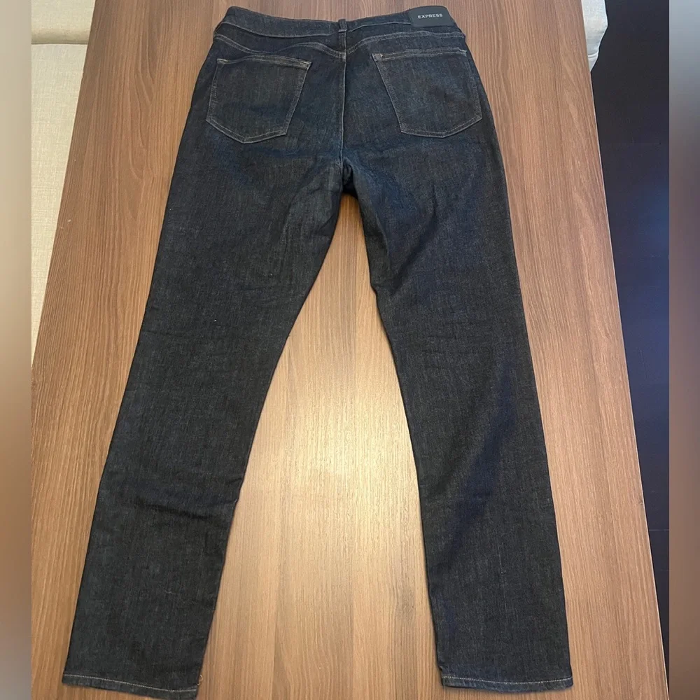 Express Slim Jeans 34x32 – Dark Indigo - Picture 2 of 5